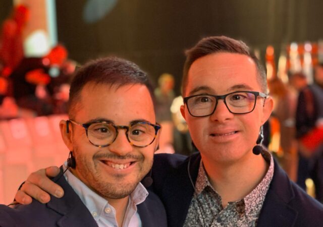 WhatsApp Image 2019-11-07 at 14.39.52 (1) Els jugadors del Nàstic i presentadors de la Liga Genuine,