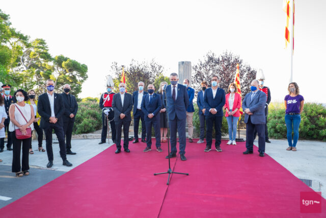 Moment de l'acte institucional d'ofrena a Rafael Casanova | Foto: Laia Díaz, Ajuntament de Tarragona