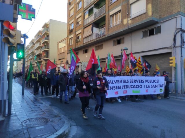 manifestacio sanitat educacio