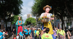Gegants_Festa_Tothom