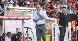 Luis César: “El que escull la idea és l’entrenador, i a qui no agradi a la banqueta”