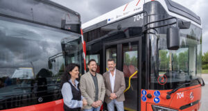 L’EMT incorpora deu nous autobusos híbrids i elèctrics aquest 2025