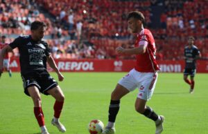 El Nàstic guanya al Tarazona però no convenç