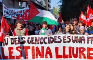 Unes 400 persones es concentren a la Imperial per donar suport a Palestina