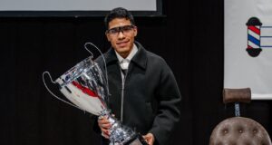 Veïns | Pedro Oletta, millor barber d’Espanya Pedro Oletta