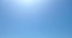 Per què toquem ferro al Balcó del Mediterrani? L’origen d’una tradició molt tarragonina