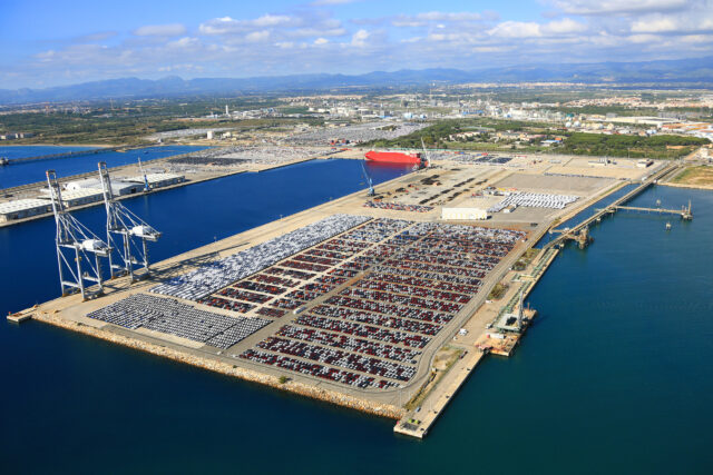 9283a120-60d5-4ac4-a8a3-a31a238ab910