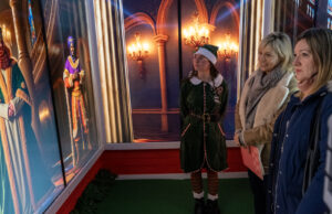 La Plaça Verdaguer s’enlaira amb l’Ascensor Màgic de Nadal