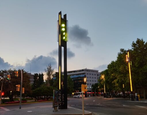 Comencen els treballs de renovació de l’enllumenat de la Plaça Imperial Tarraco