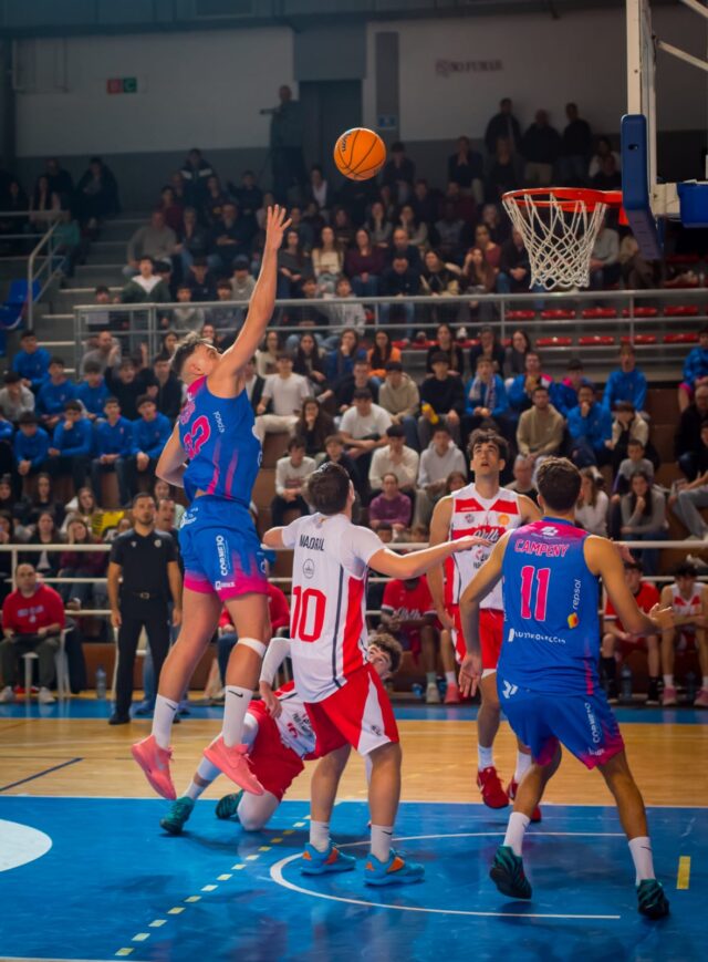 WhatsApp Image 2025-12-13 at 19.34.51 Derbi Ibersol CBT - Valls Serallo