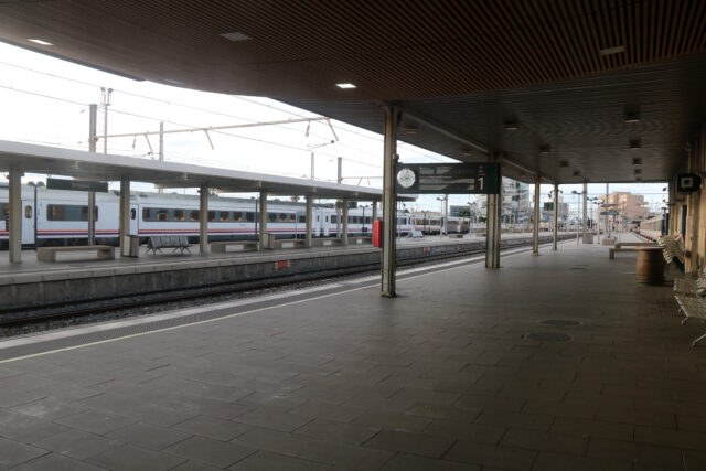estacio tren tarragona buida