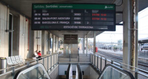 Retards de fins a més d’una hora de Rodalies a Tarragona