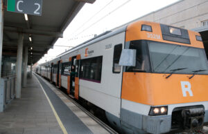 Suspesa la circulació de trens de l’R16 entre Tarragona i Tortosa a causa del vent