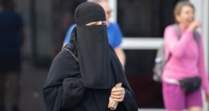 Carrer Major | La possible prohibició del burka en espais públics