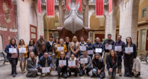 12 premis a comerços i comparses per la decoració de Carnaval