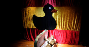 La Sala Trono s’omple per l’estrena de ‘Francisco Frasco’