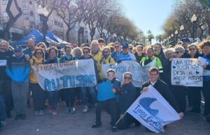 Tarragona se suma a la campanya de conscienciació sobre l’autisme