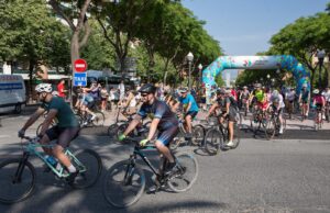 تاراغونا ديلي | تاراغونا تستعيد جولة الدراجات الهوائية بمشاركة أكثر من 1500 شخص Bicicletada Popular TGN