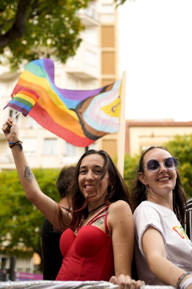 4b0ec2ca-3b46-4652-a7d5-973f0c0e070b-1 pride