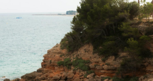 El paradís de Tarragona: camina del bosc a la platja