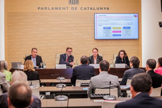bcl_parlament_1