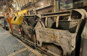 Detingut per cremar vuit contenidors a diferents llocs de Tarragona