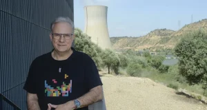 «No es tracta de triar entre nuclear i renovables, sinó de fer-les treballar juntes»