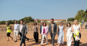 Col·loquen la primera pedra del futur centre operatiu del Tramvia del Camp de Tarragona