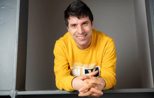 alvaro sola plantant cara