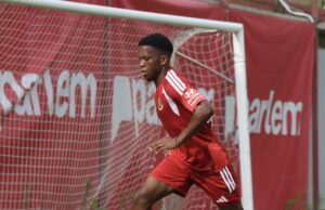 El Nàstic ficha a Meshak, que ya entrena con el equipo
