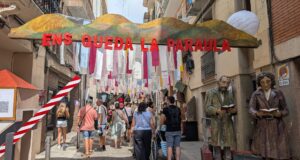 OxV | Agenda 17/08/26: Festa Major de Gràcia (Barcelona), Passejades, teatre al carrer a Sant Pere Pescador i Ruta cultural de Sant Salvador (El Vendrell)