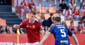 El Nàstic peca de novato y cae en el último instante ante el Sant Andreu