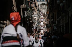Tarragona acomiada Santa Tecla amb foc i cultura popular als carrers