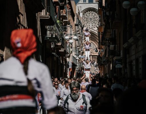 Tarragona acomiada Santa Tecla amb foc i cultura popular als carrers