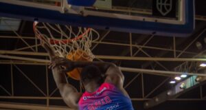 El CBT cau a la segona pròrroga contra el Salou (86-87) i s’acomiada de la Lliga Catalana