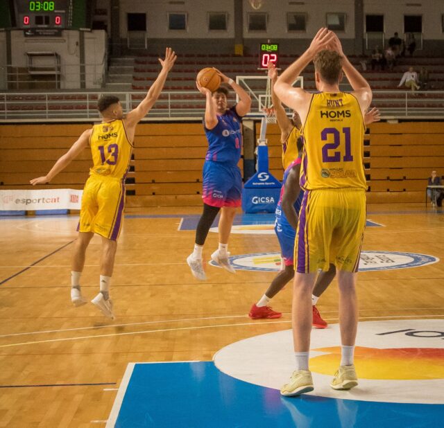 Adrià Duch CBT