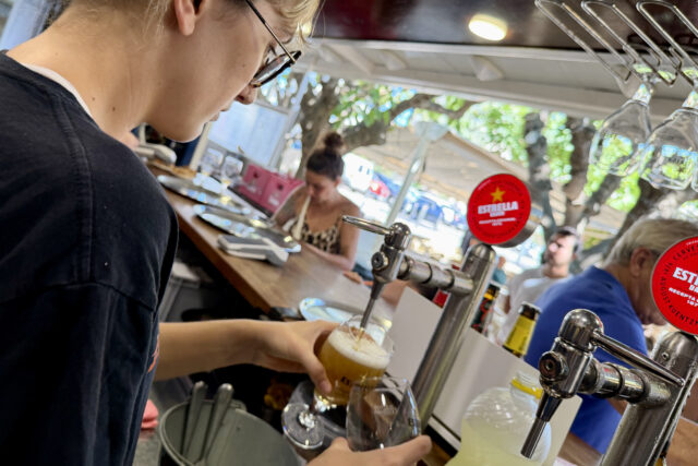 Treballador bar